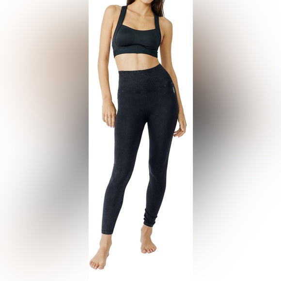 Free People Pants - Free People NWT 7/8 Good Karma leggings sz M/L